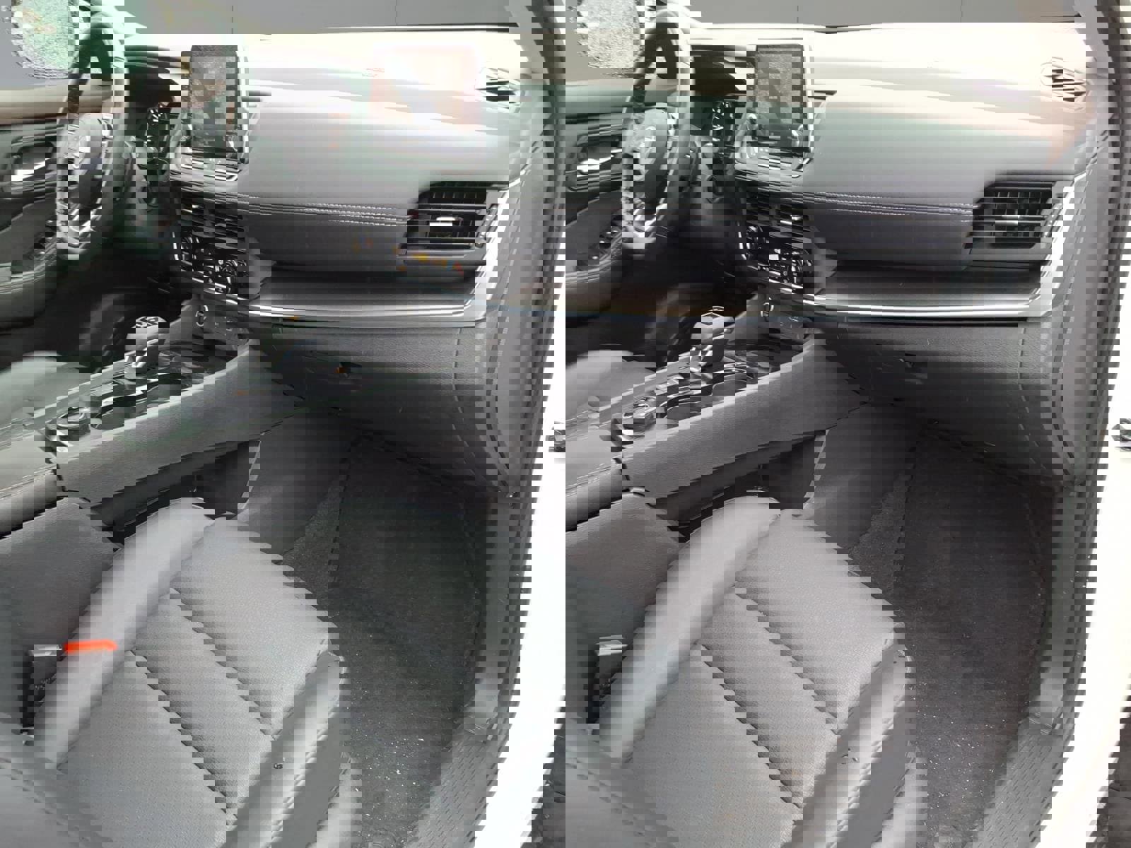 Used 2023 Nissan Rogue SV w/ SV Premium B Package image 7