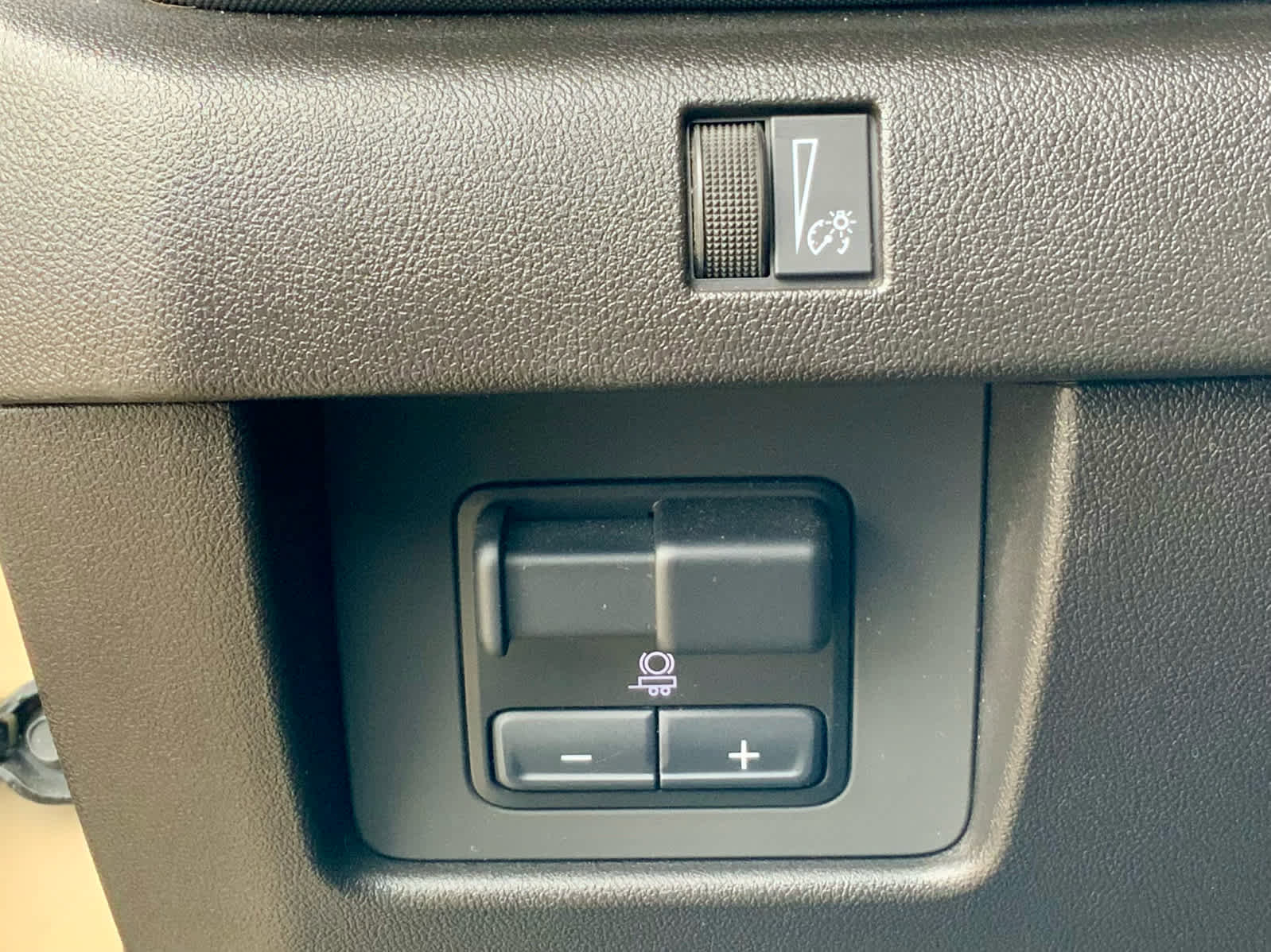 Certified 2023 Chevrolet Colorado Z71 w/ Z71 Convenience Package 2 image 52