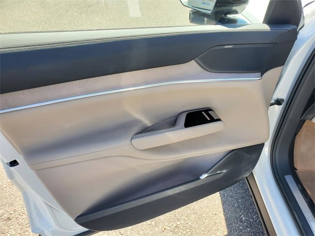 New 2025 Volvo EX90 Ultra w/ Protection Package Premier image 10