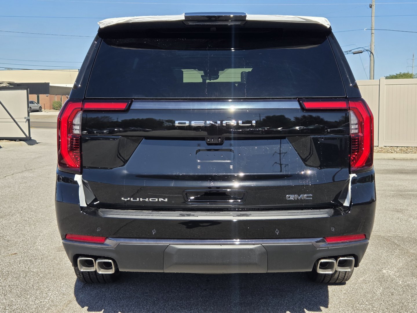 New 2026 GMC Yukon XL Denali Ultimate w/ LPO, Floor Liner Package AWD/4WD image 19