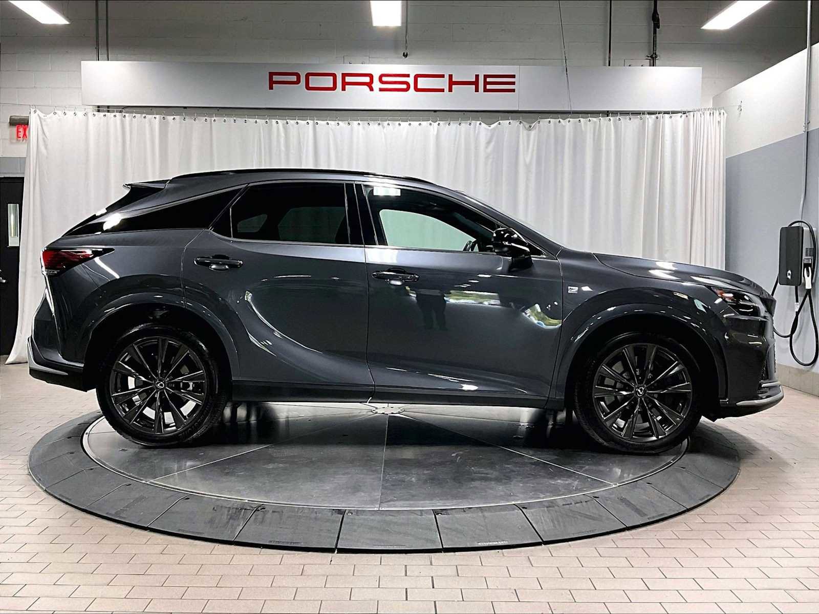 Used 2024 Lexus RX 350 F Sport image 11