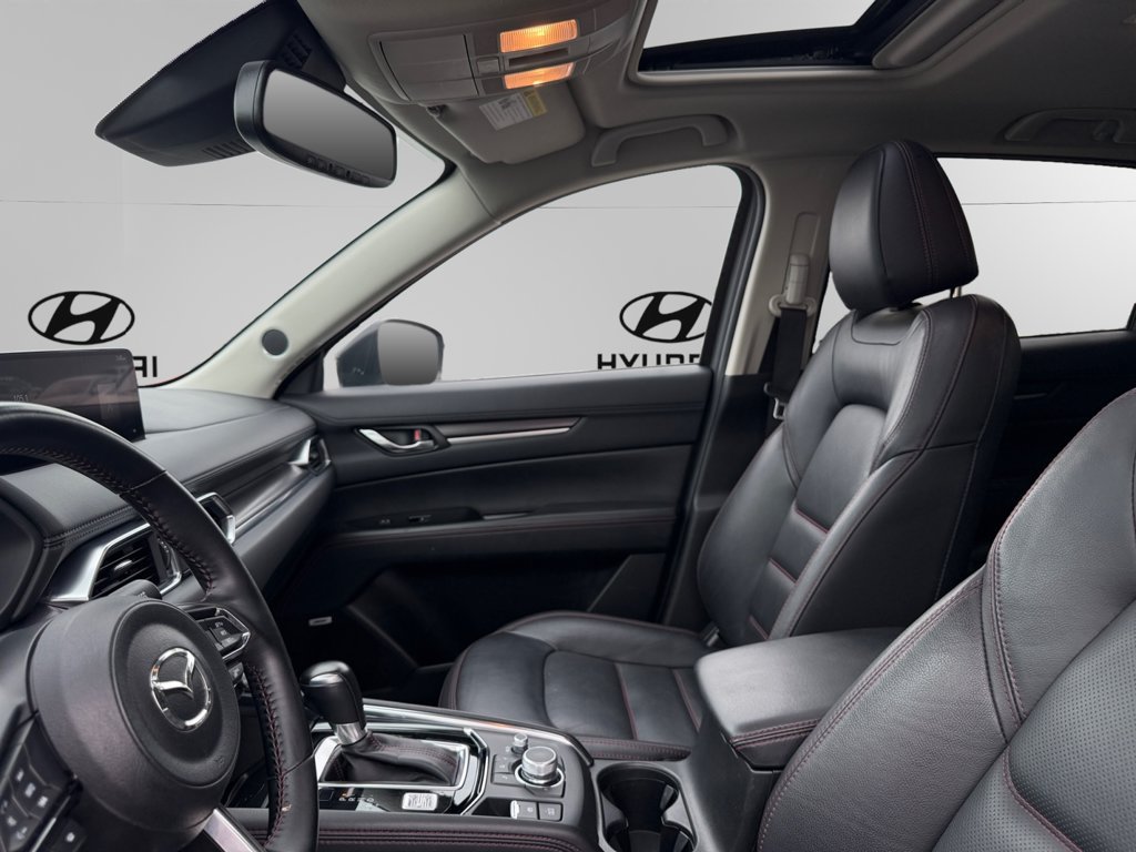 Used 2025 MAZDA CX-5 Carbon Edition AWD/4WD image 9