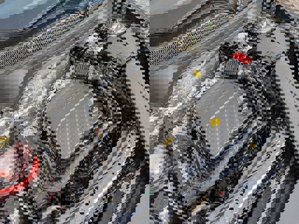 New 2026 Chevrolet Trax RS w/ Sunroof Package image 13