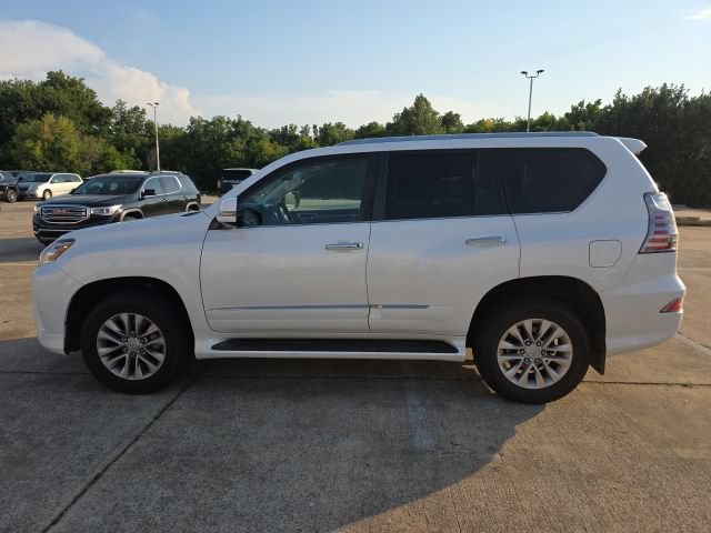Used 2018 Lexus GX 460 Premium w/ Premium Package AWD/4WD image 2
