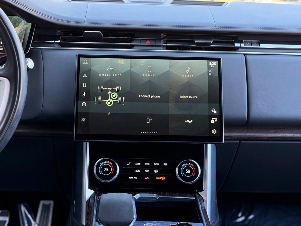 Used 2023 Land Rover Range Rover Autobiography AWD/4WD image 45