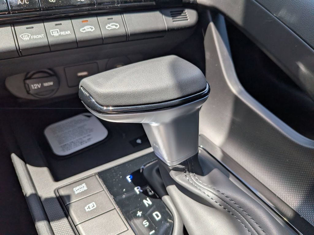 New 2026 Hyundai Elantra Sport FWD image 23