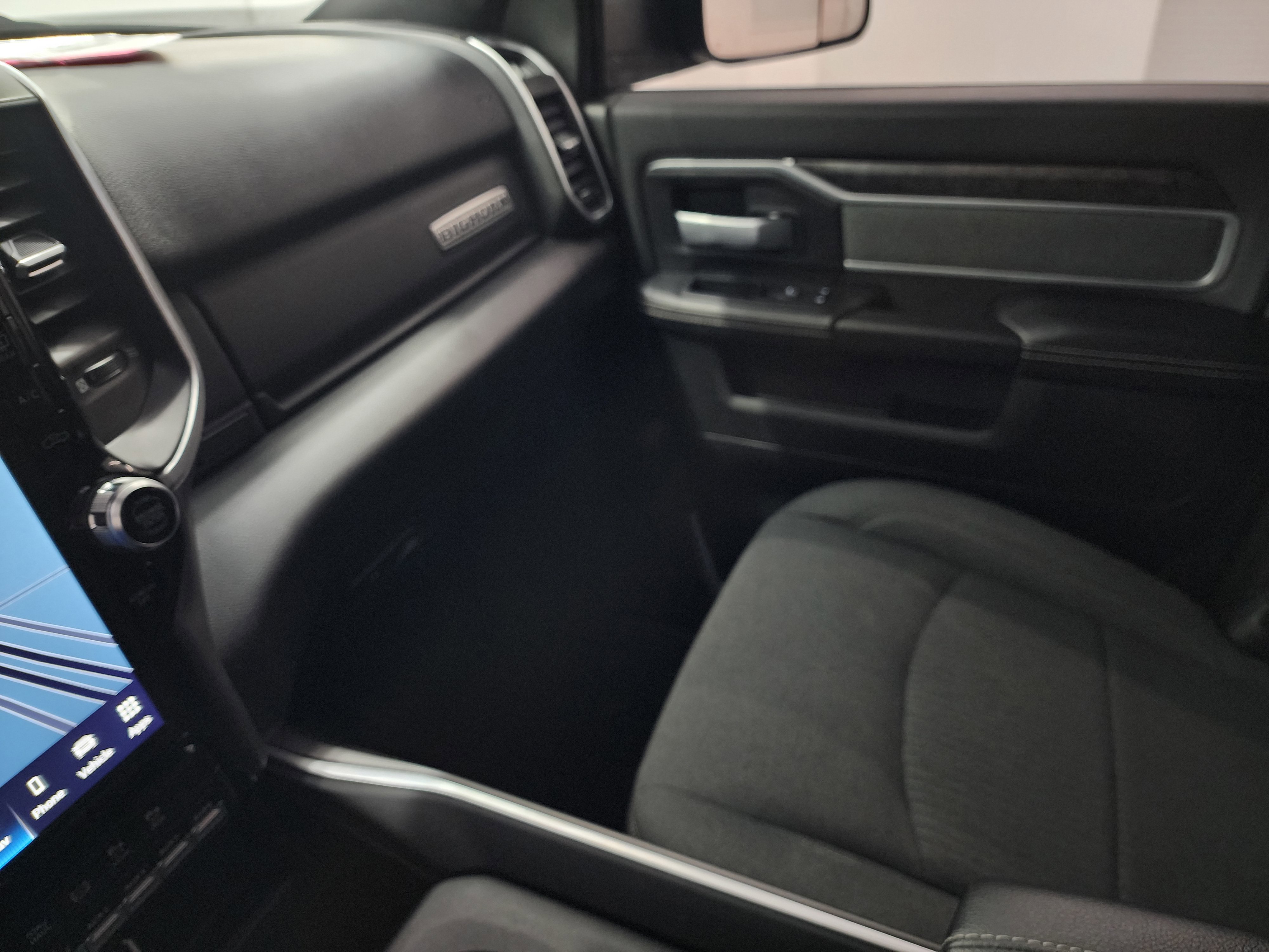 Used 2022 RAM 2500 Big Horn w/ Level C Equiment Group image 13