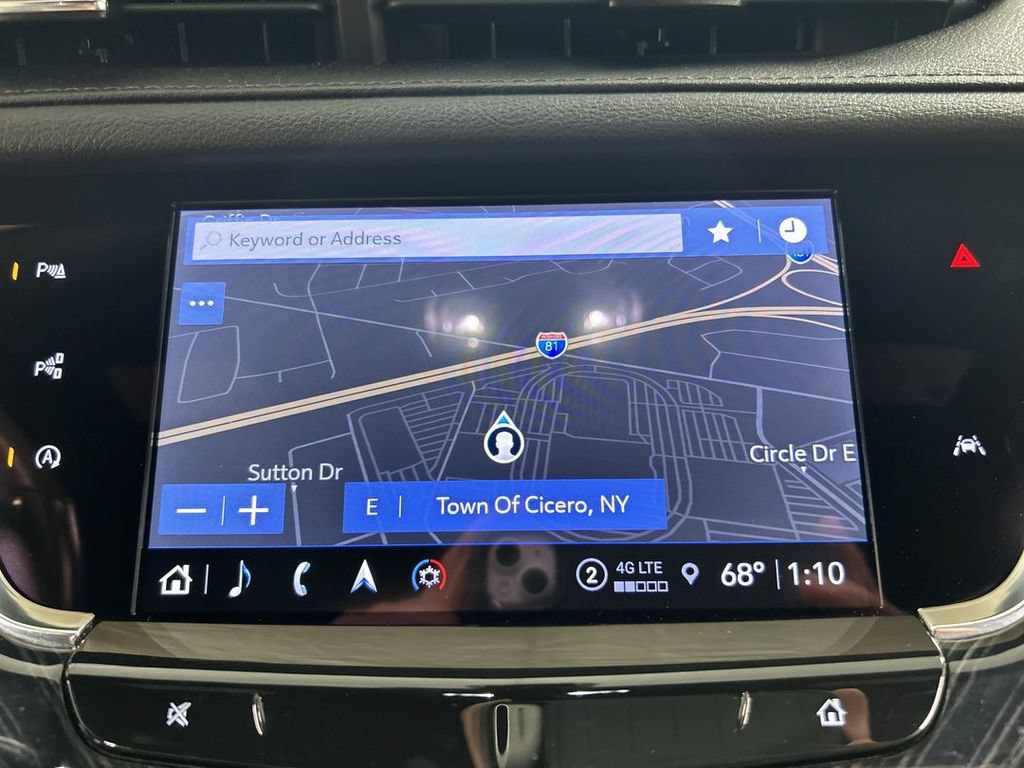 Used 2023 Cadillac XT6 Premium Luxury w/ Technology Package AWD/4WD image 16