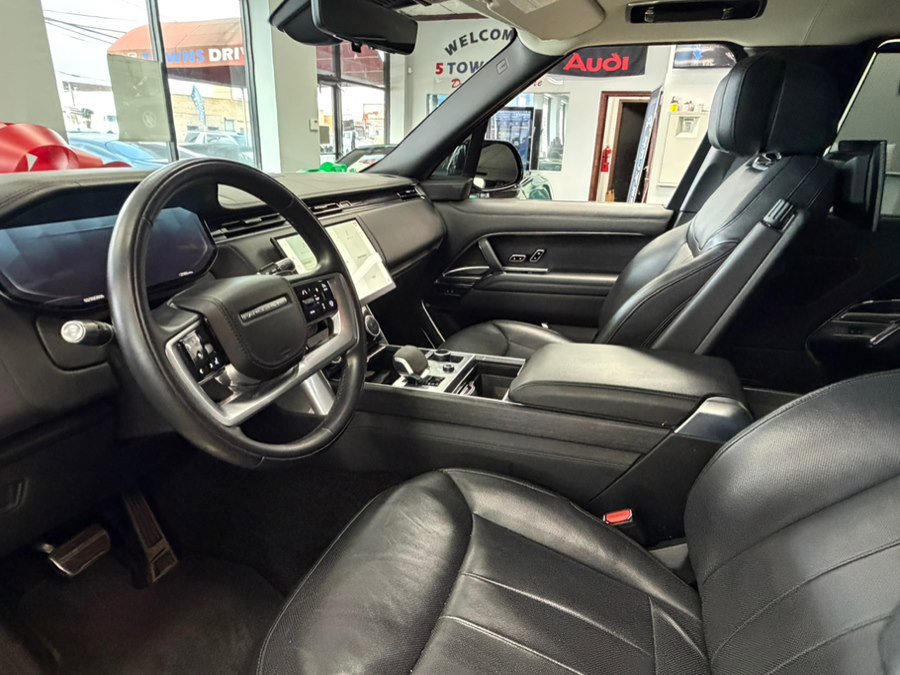 Used 2022 Land Rover Range Rover Long Wheelbase First Edition AWD/4WD image 25