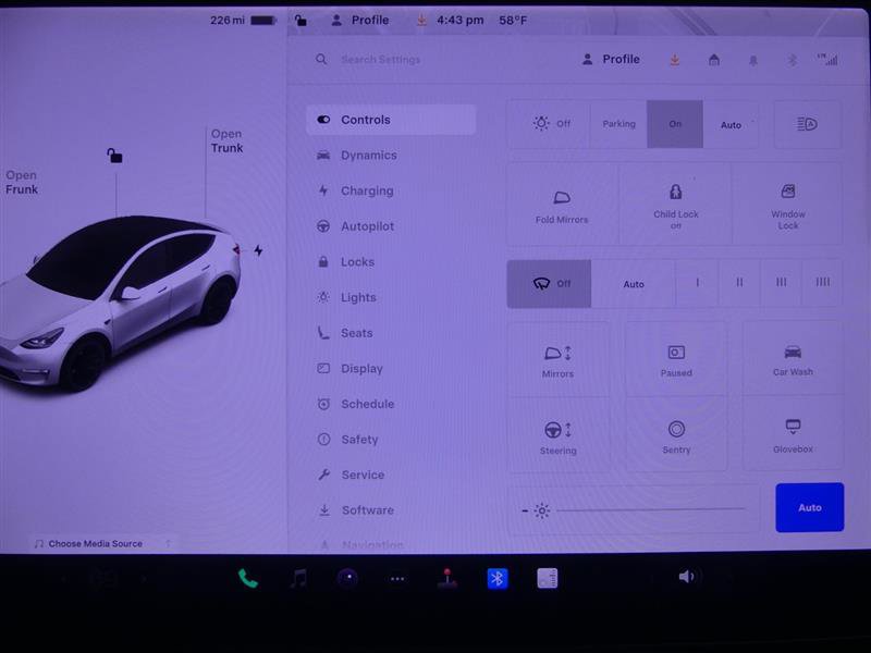 Used 2022 Tesla Model Y Performance AWD/4WD image 12