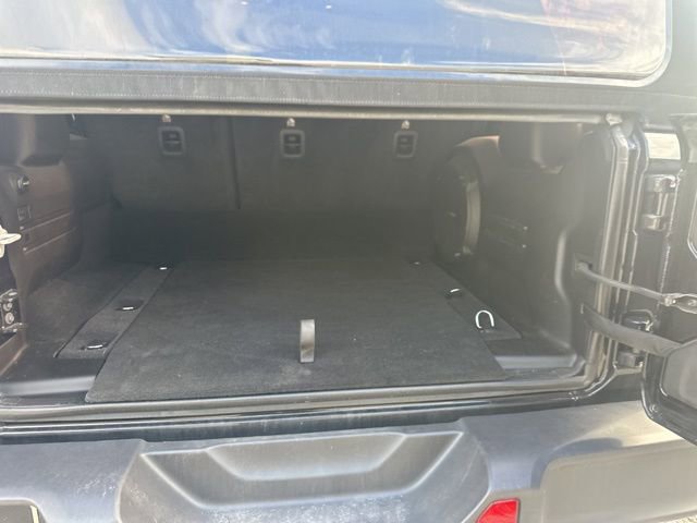 Used 2024 Jeep Wrangler Unlimited Sahara w/ Technology Group image 42