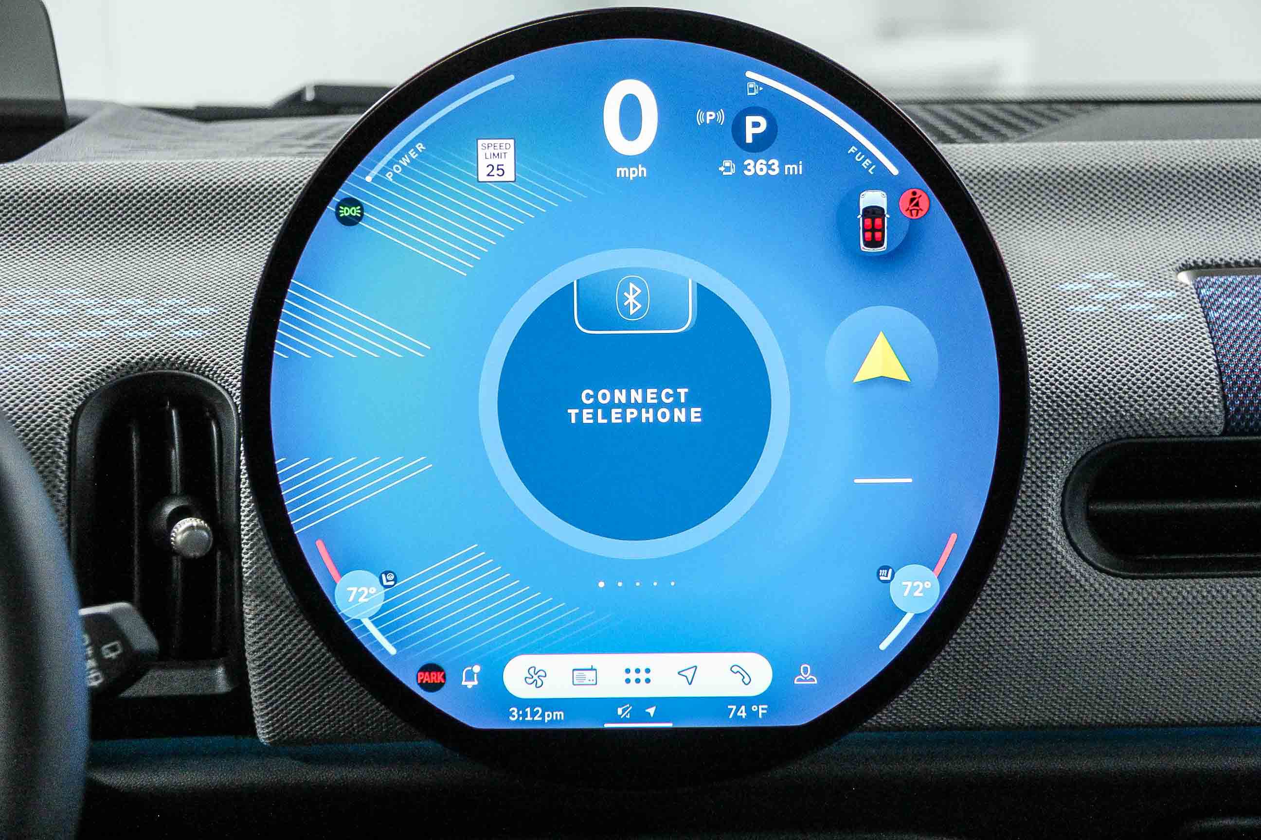 Used 2025 MINI Cooper 2-Door Hardtop image 16