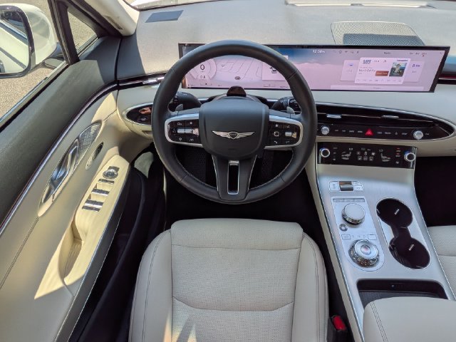 Used 2026 Genesis GV70 2.5T Select AWD/4WD image 16