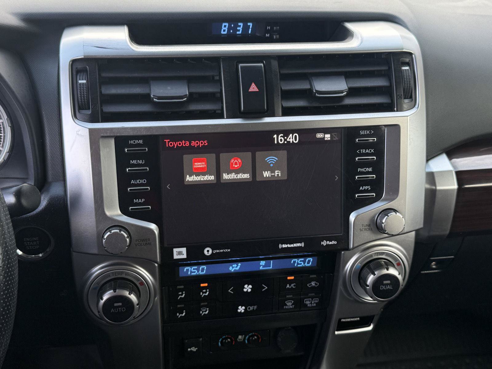 Used 2023 Toyota 4Runner Limited AWD/4WD image 31