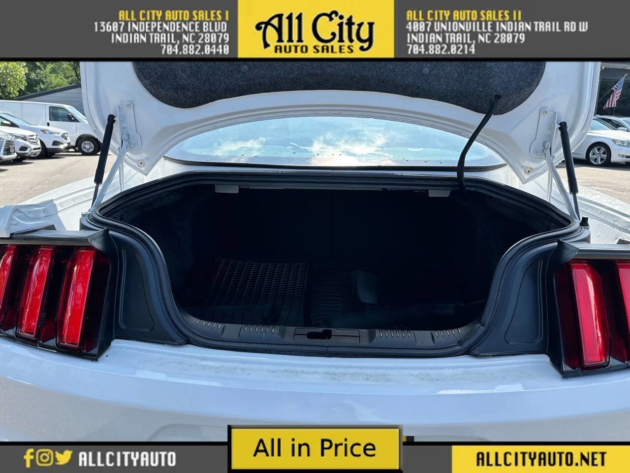 Used 2017 Ford Mustang GT image 25