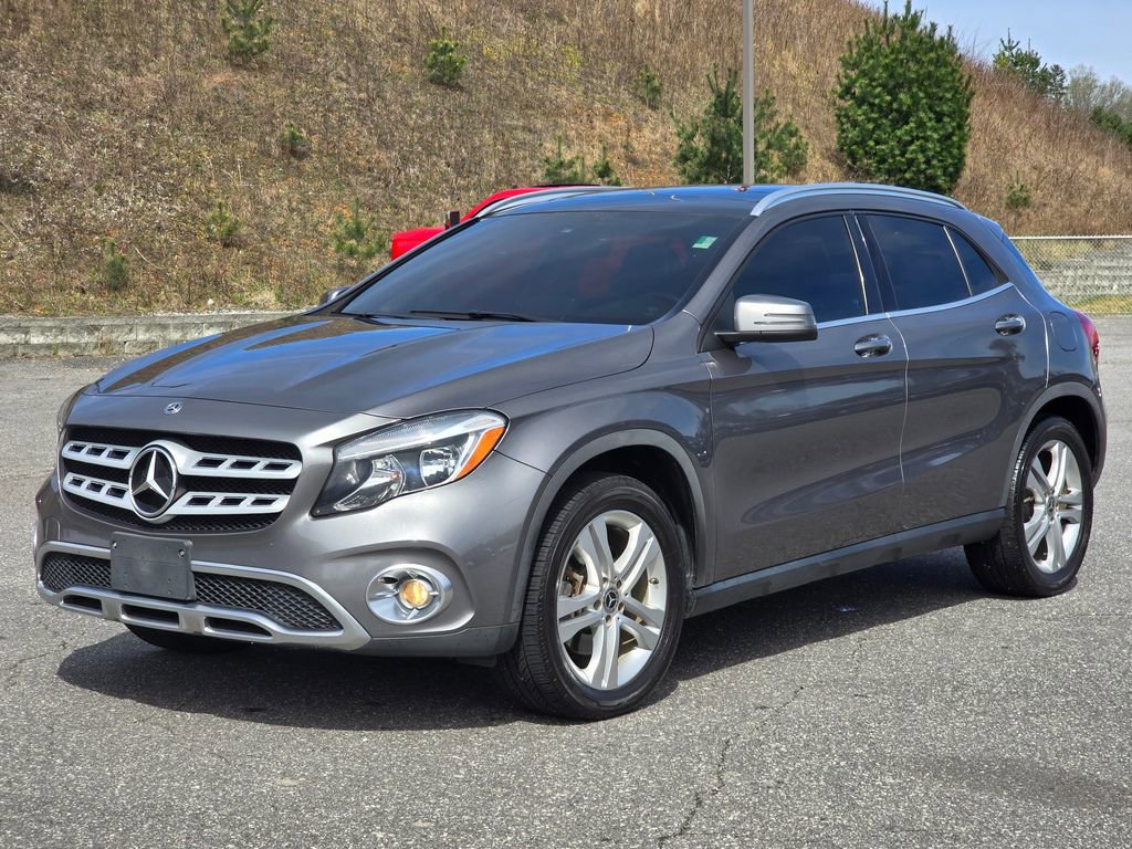 Used 2018 Mercedes-Benz GLA 250 4MATIC image 2