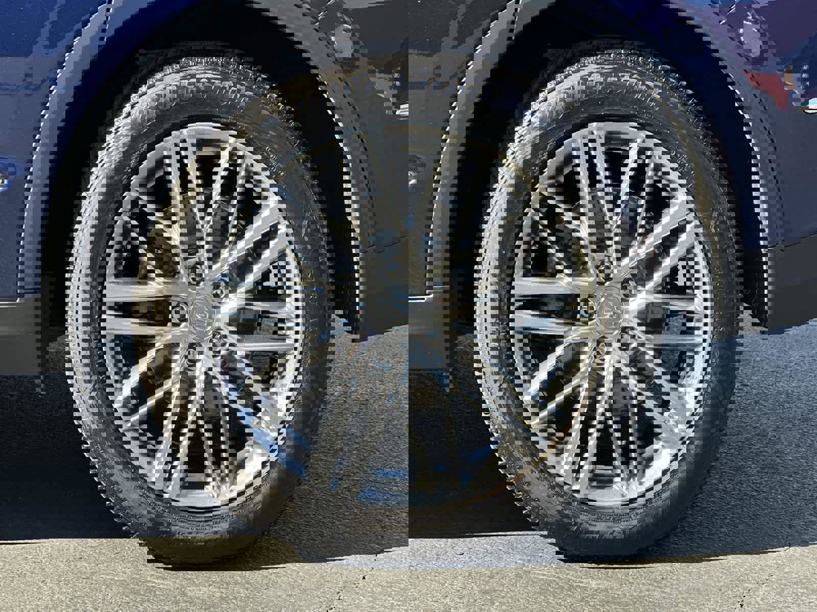 Certified 2022 Acura MDX SH-AWD w/ Advance Package image 8