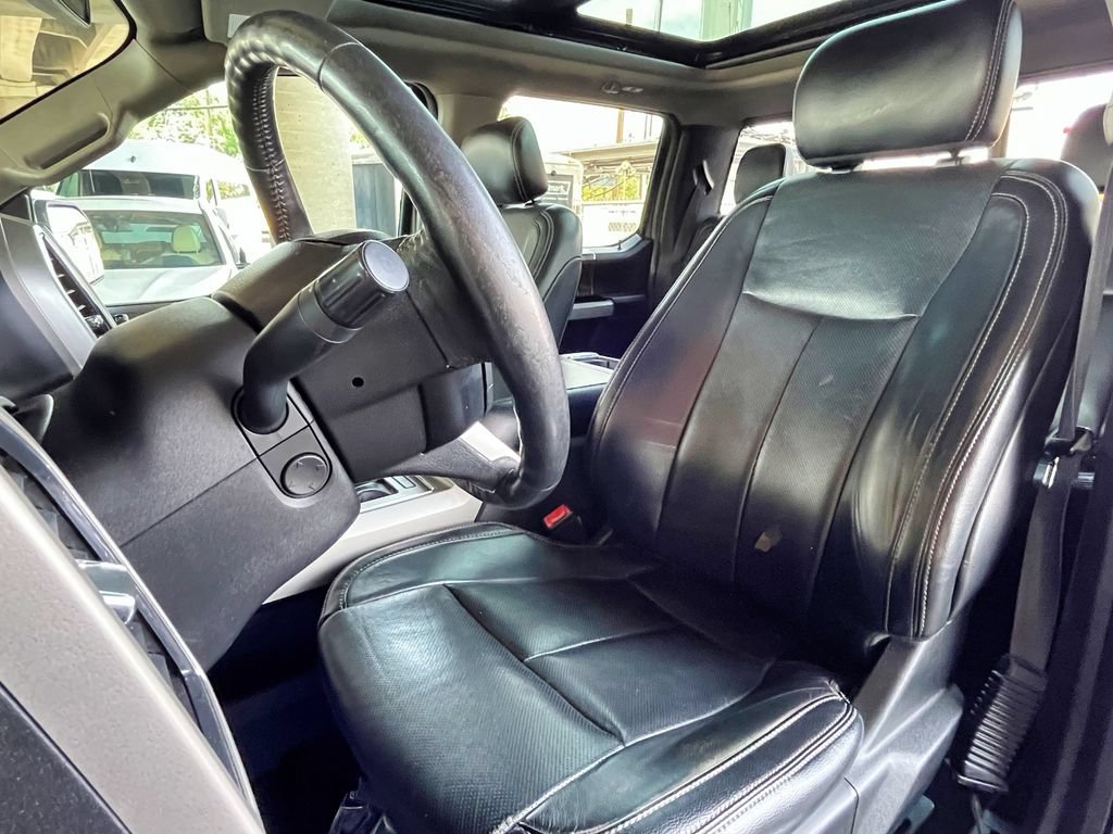 Used 2018 Ford F150 Lariat w/ Equipment Group 502A Luxury AWD/4WD image 17