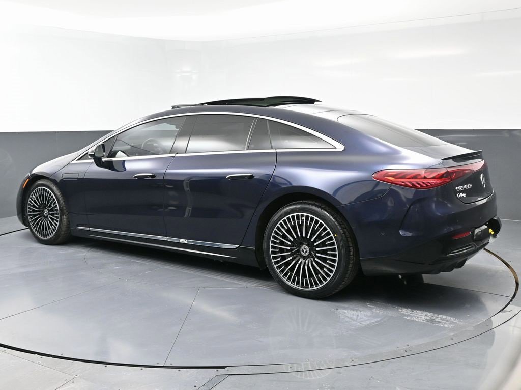Used 2022 Mercedes-Benz EQS 450+ Sedan image 6