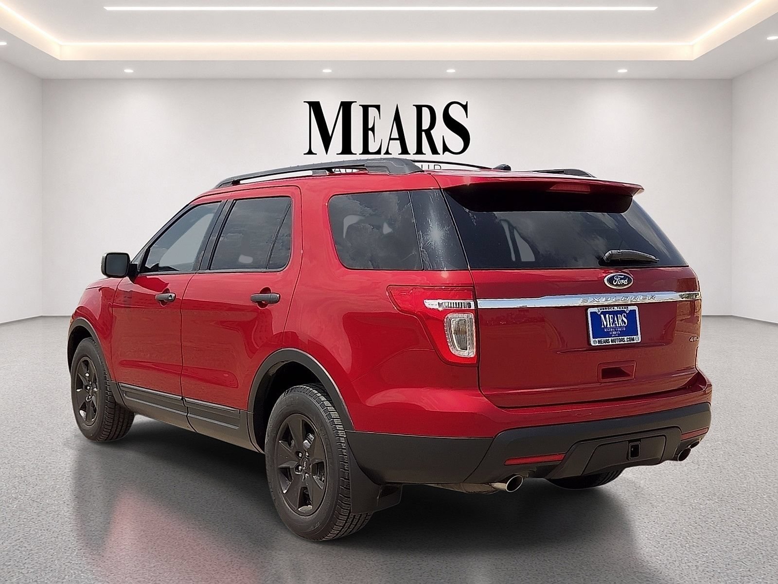 Used 2013 Ford Explorer 4WD w/ Class III Trailer Tow Pkg image 3