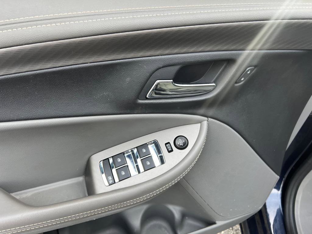 Used 2016 Chevrolet Impala LS FWD image 9