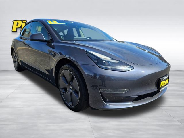 Used 2023 Tesla Model 3 Standard Range image 8