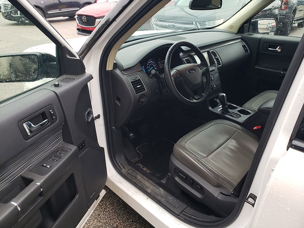 Used 2019 Ford Flex SEL w/ Equipment Group 202A AWD/4WD image 6
