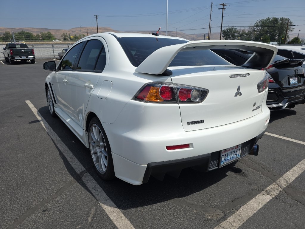 Used 2015 Mitsubishi Lancer Evolution GSR AWD/4WD image 4