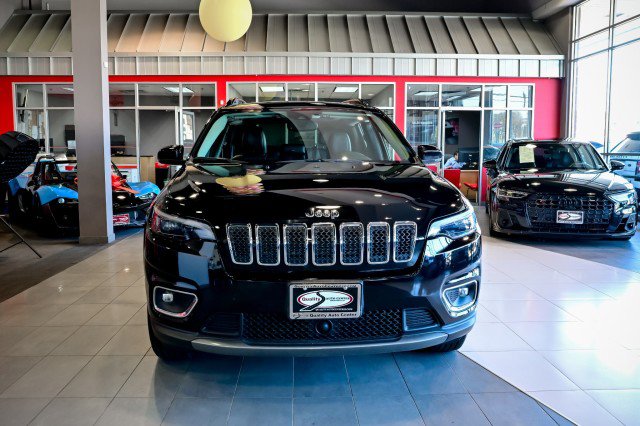 Used 2022 Jeep Cherokee Limited w/ Mopar Interior Package image 2