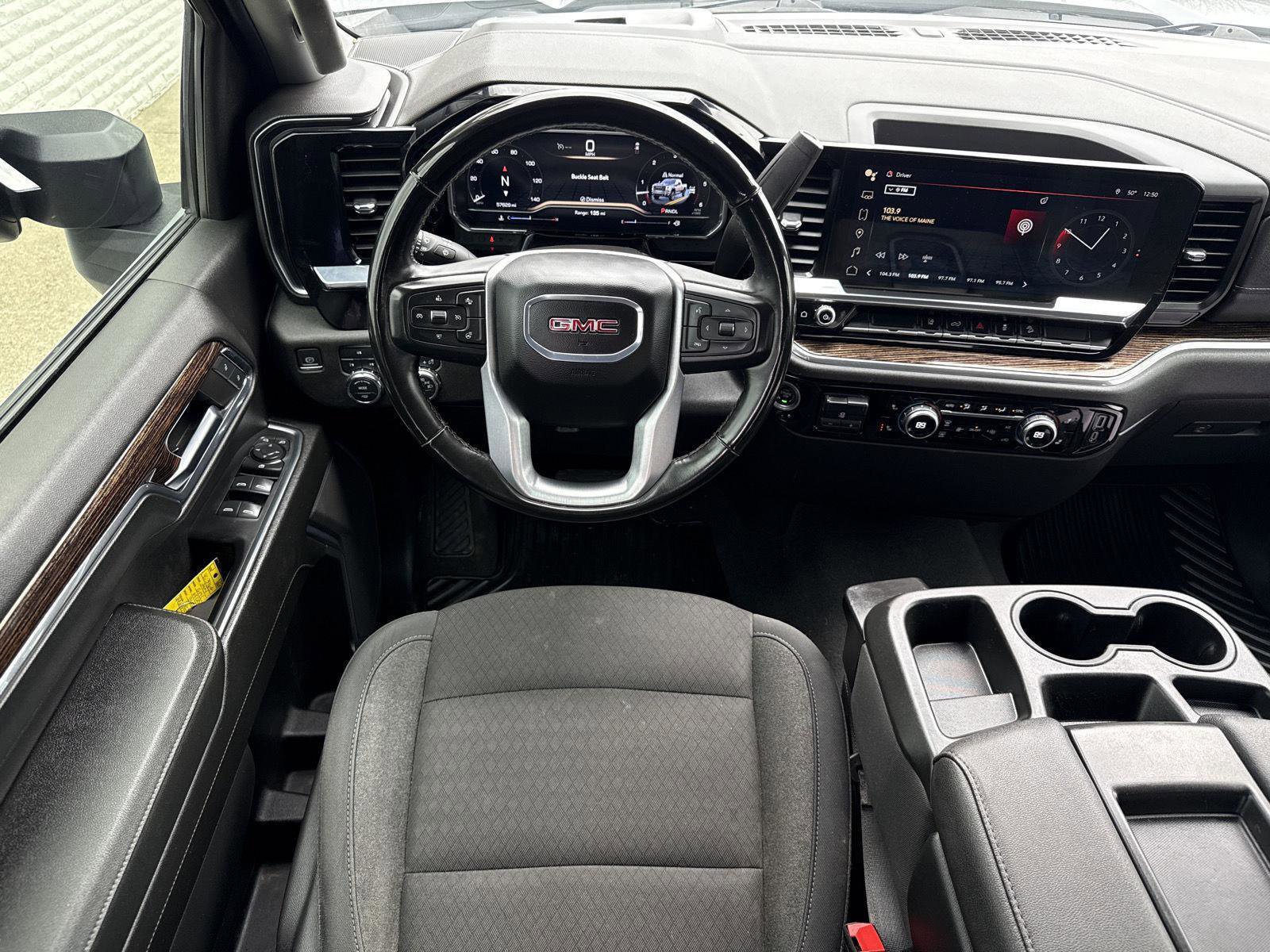 Used 2024 GMC Sierra 2500 SLE w/ SLE Convenience Package image 17