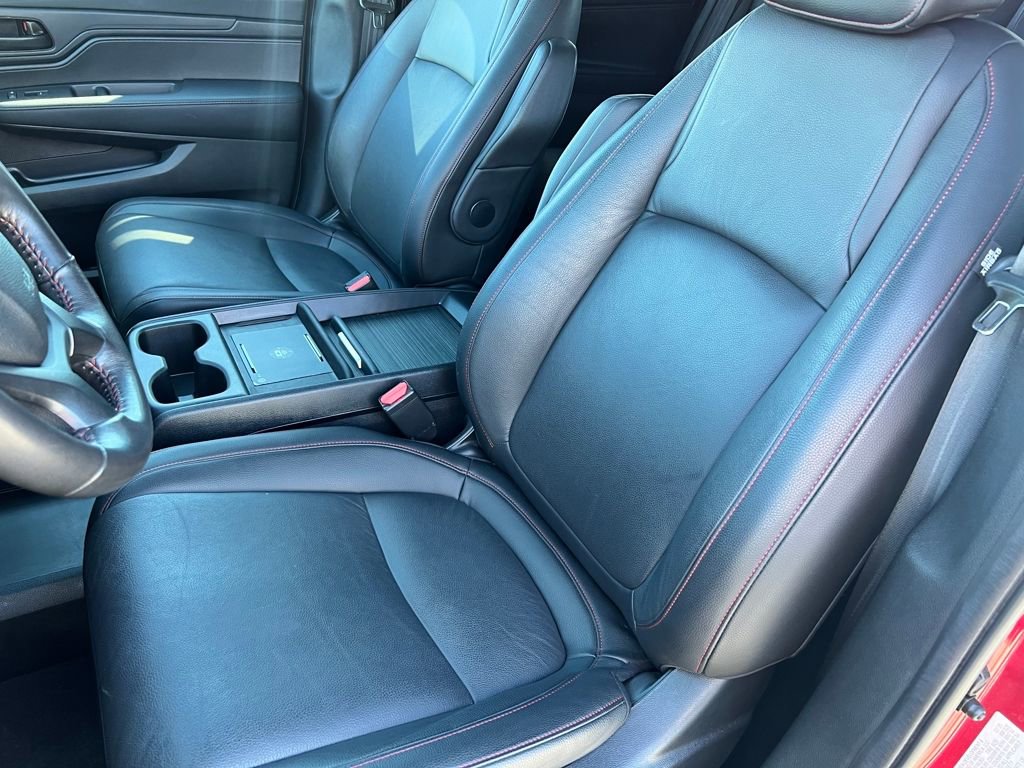 Used 2025 Honda Odyssey Sport-L image 11