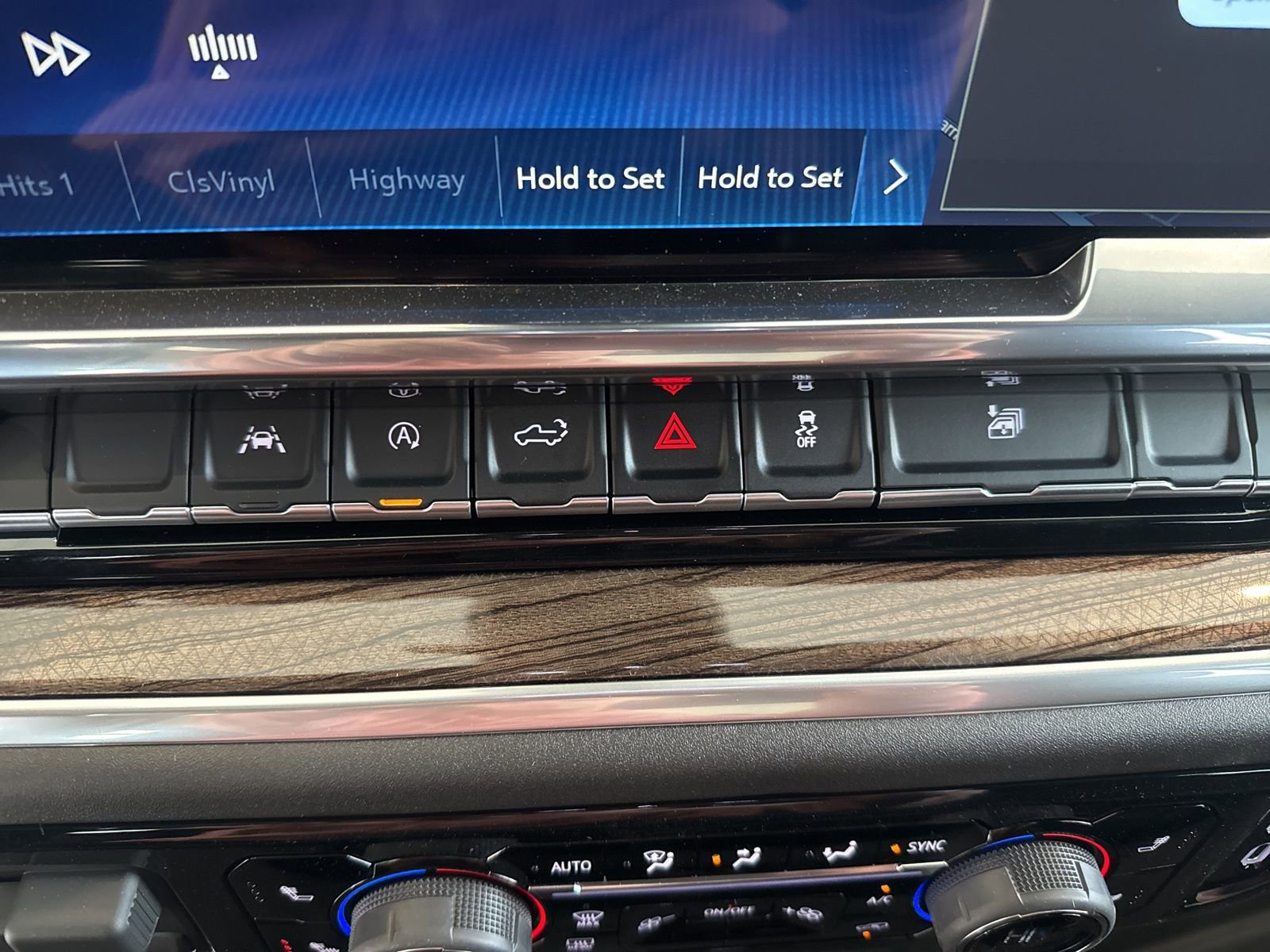 New 2026 Chevrolet Silverado 1500 LT image 27