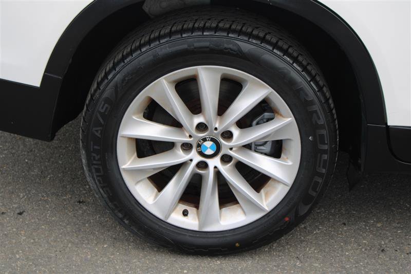 Used 2016 BMW X3 xDrive28i image 12