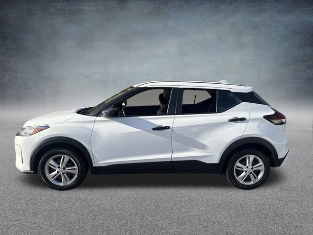 Used 2022 Nissan Kicks S image 9