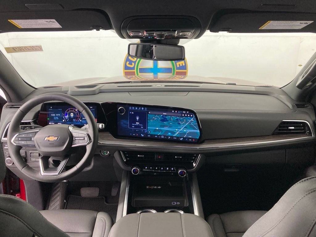 New 2026 Chevrolet Suburban LT w/ Comfort Package AWD/4WD image 6