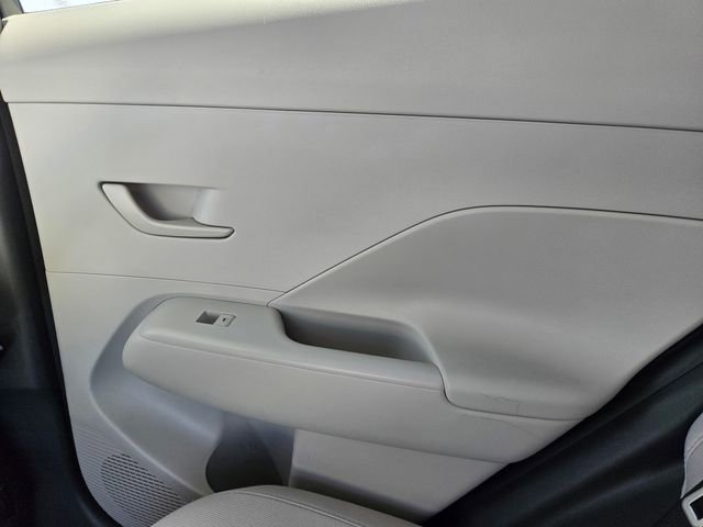 Used 2024 Hyundai Kona SEL FWD image 12