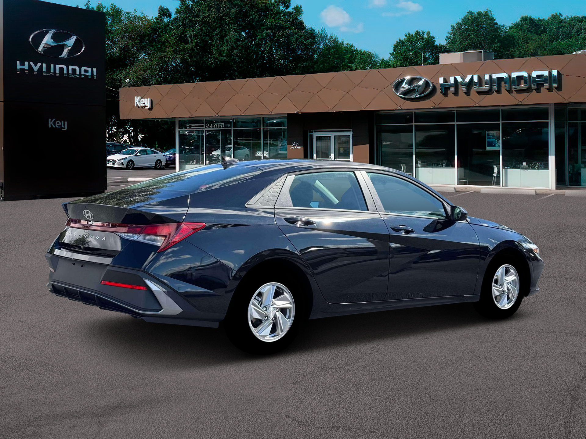 New 2026 Hyundai Elantra SE FWD image 8