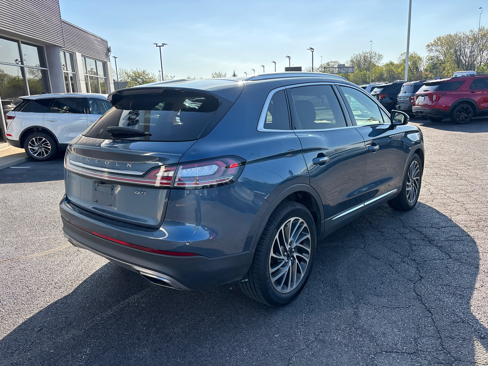 Used 2019 Lincoln Nautilus Reserve FWD image 7
