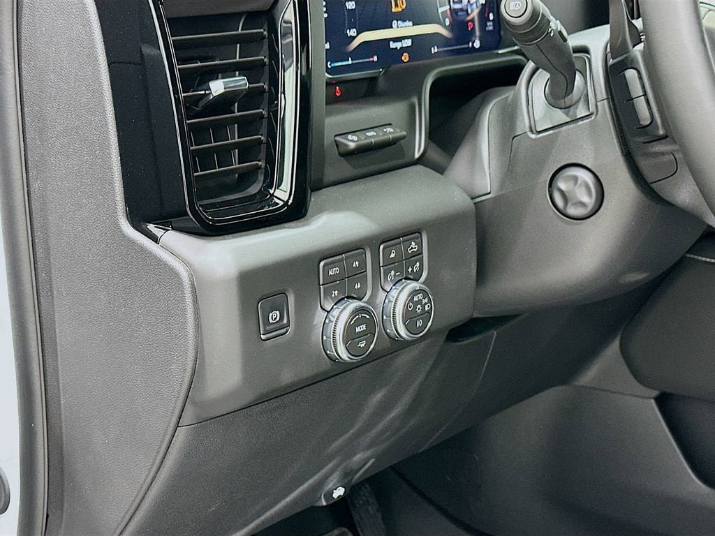New 2026 GMC Sierra 1500 AT4X AWD/4WD image 10