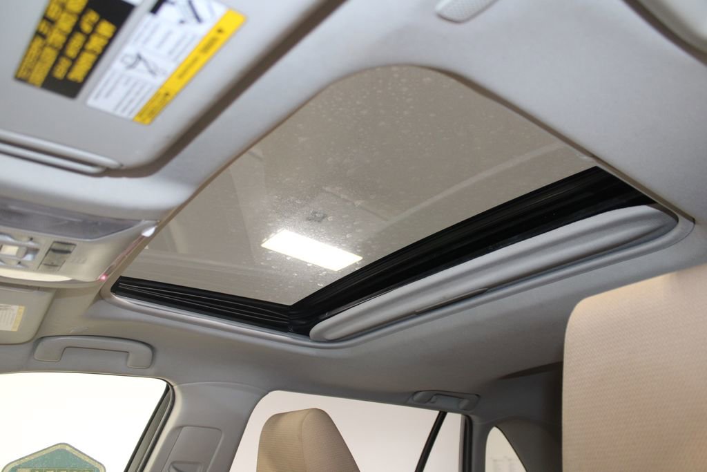 Used 2023 Toyota RAV4 XLE w/ Convenience Package image 51