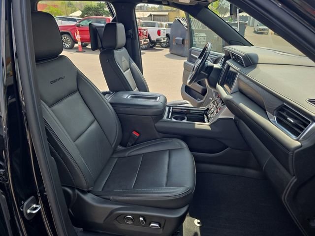 Used 2021 GMC Yukon Denali image 10