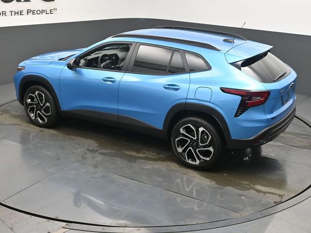 Used 2025 Chevrolet Trax RS w/ Driver Confidence Package image 42