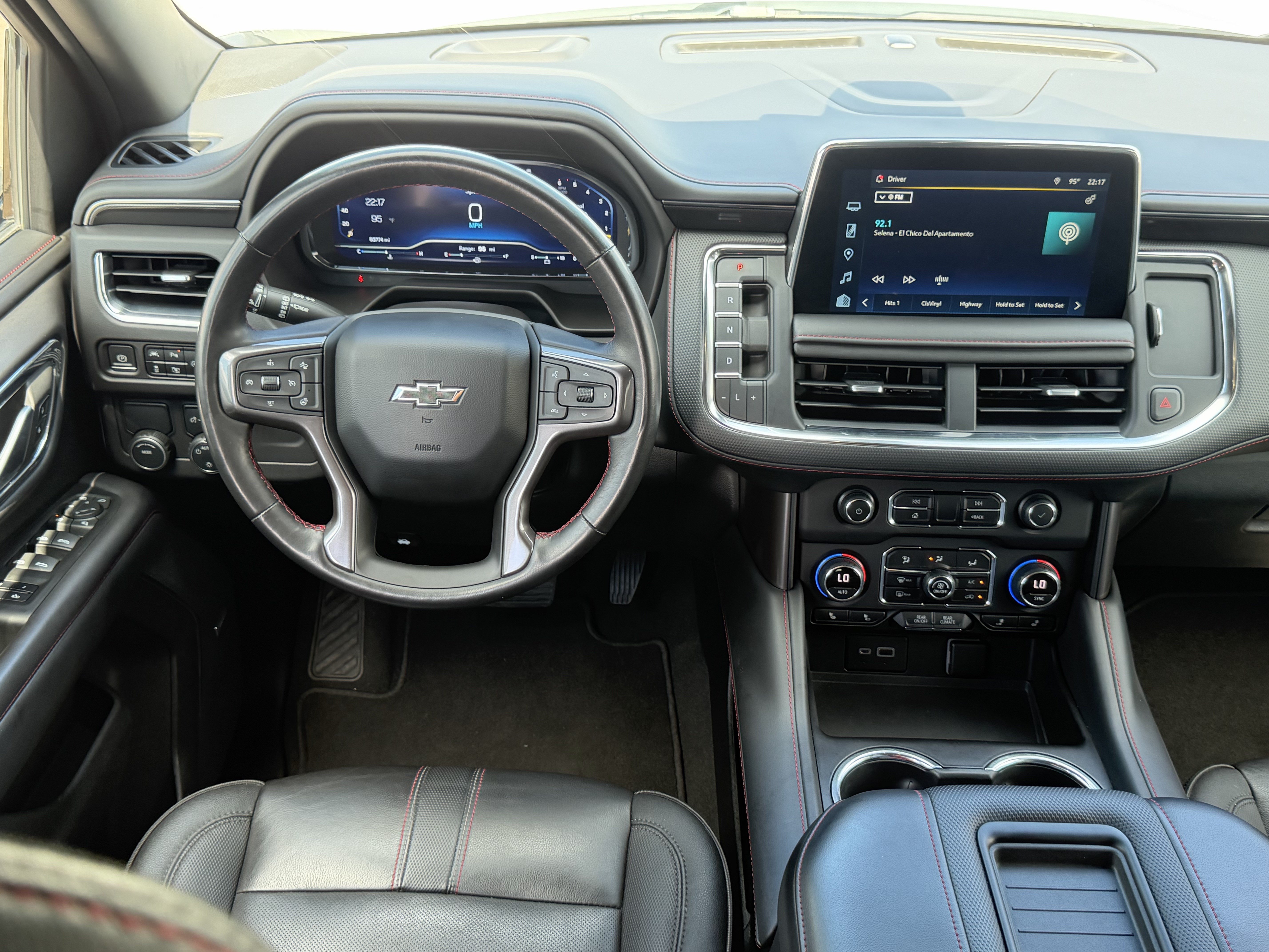 Used 2022 Chevrolet Tahoe RST w/ Luxury Package RWD image 14