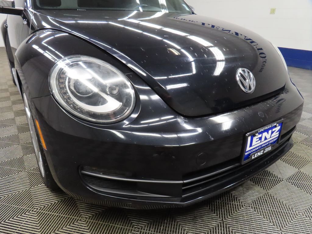 Used 2013 Volkswagen Beetle 2.5 Fender FWD image 38