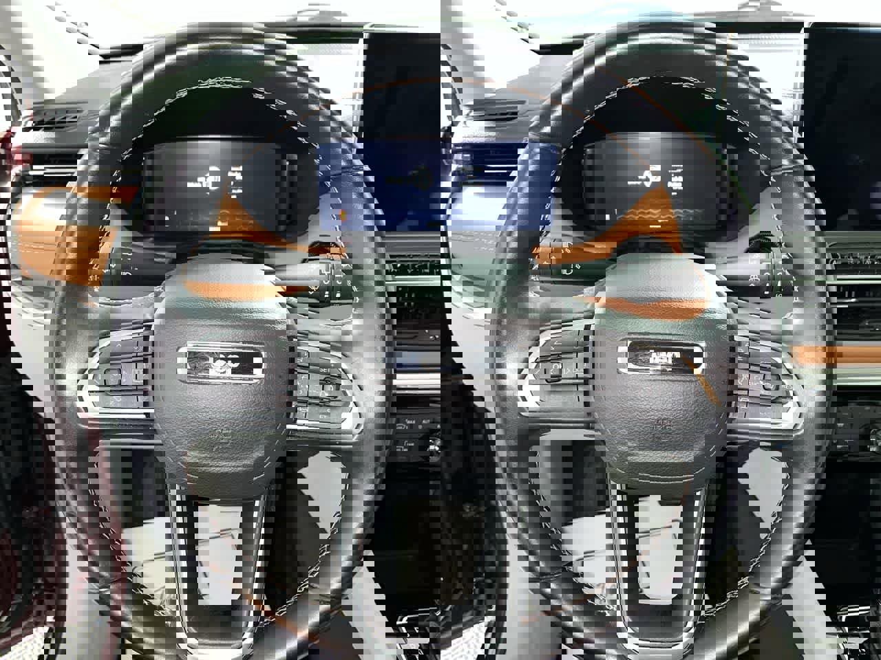 Used 2022 Jeep Compass Limited w/ Elite Group image 16