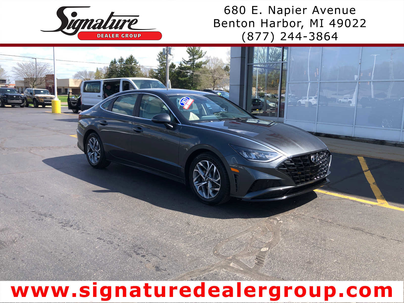 Used 2023 Hyundai Sonata SEL image 1