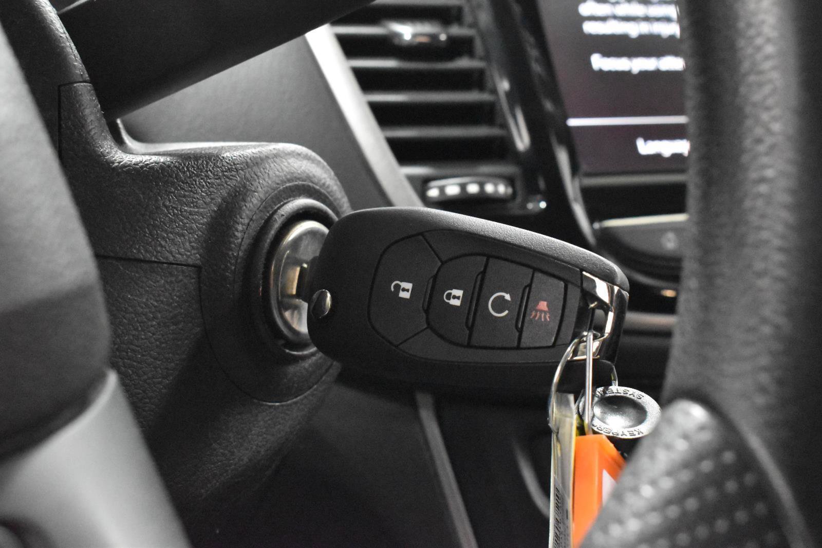 Used 2020 Chevrolet Trax LT image 13