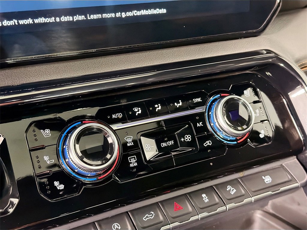 Used 2022 GMC Sierra 1500 AT4 w/ AT4 Premium Package image 14