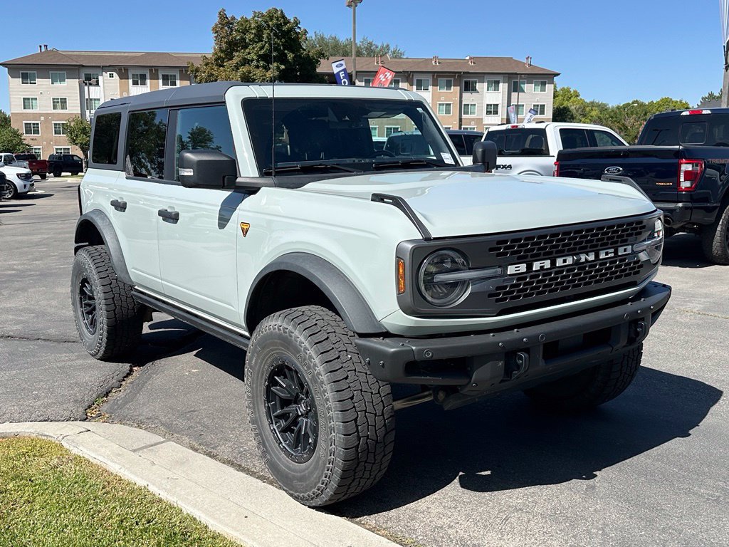 Used 2022 Ford Bronco Badlands AWD/4WD image 5