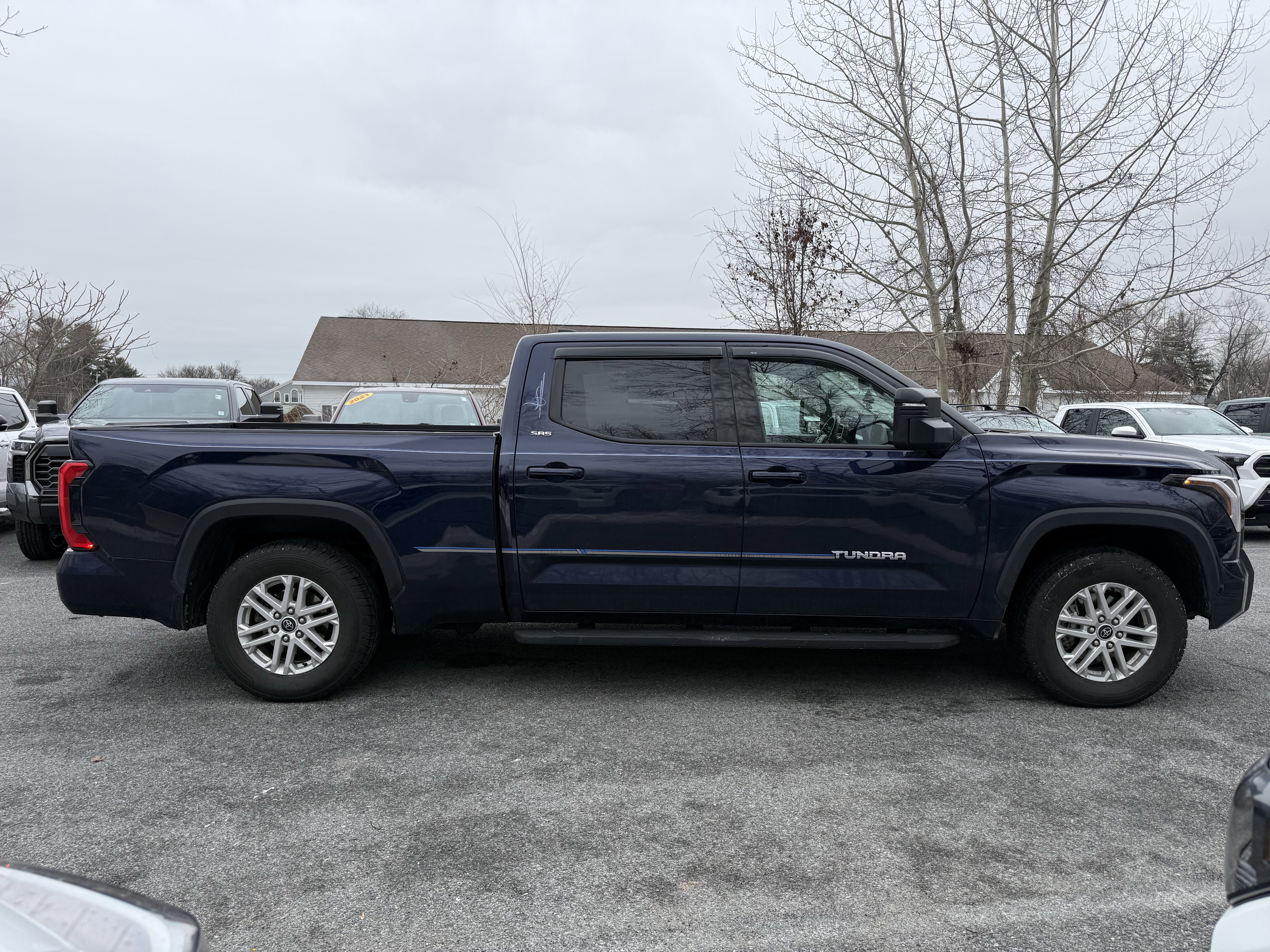 Used 2022 Toyota Tundra SR5 image 6